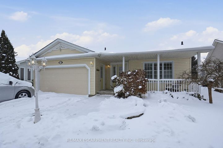 Photo 1 at 148 Glenariff Drive, Rural Flamborough, Hamilton