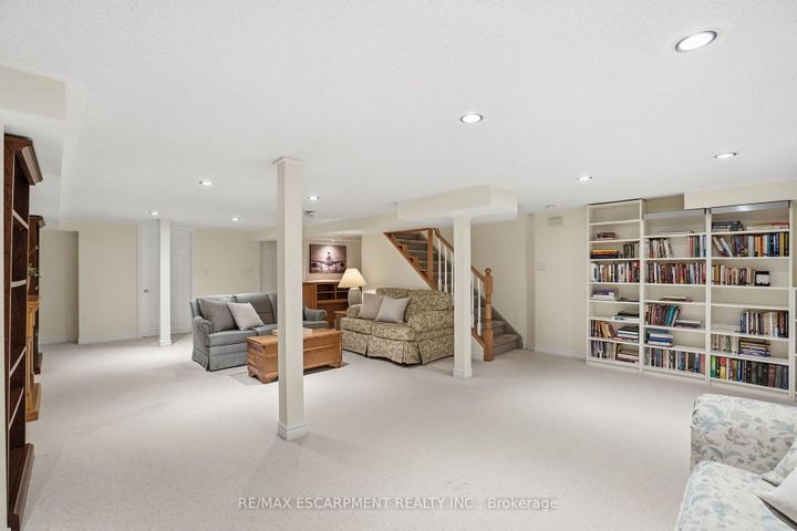 Photo 27 at 148 Glenariff Drive, Rural Flamborough, Hamilton