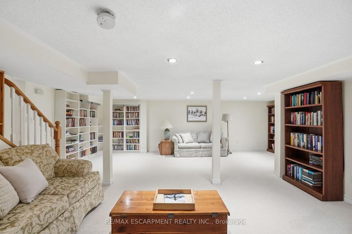 Photo 28 at 148 Glenariff Drive, Rural Flamborough, Hamilton