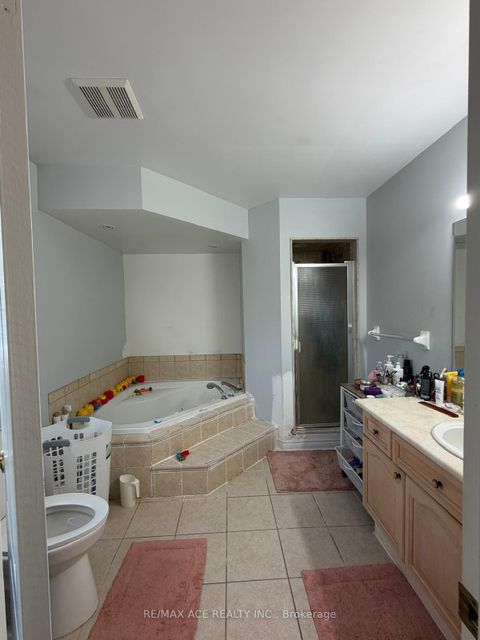 Photo 21 at 137 Yardley Avenue, Parkview, Toronto