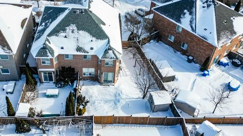 Photo 24 at 63 Echo Ridge Crescent, Sonoma Heights, Vaughan