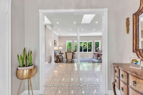 Photo 2 at 15 Treegrove Circle, Hills of St Andrew, Aurora