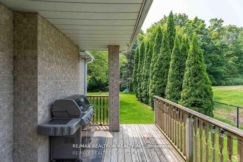 Photo 45 at 15 Treegrove Circle, Hills of St Andrew, Aurora