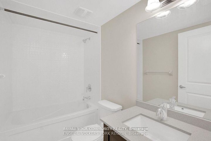 Photo 30 at 29 Nardini Lane N, South Richvale, Richmond Hill