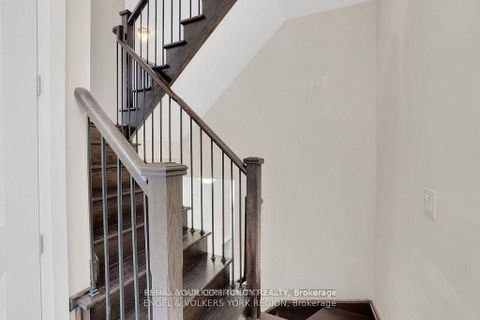 Photo 4 at 29 Nardini Lane N, South Richvale, Richmond Hill