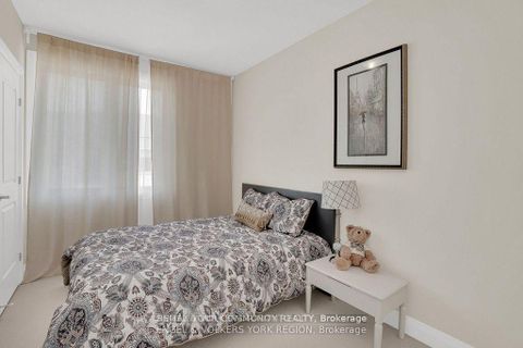 Photo 24 at 29 Nardini Lane N, South Richvale, Richmond Hill