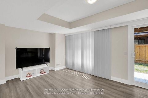 Photo 31 at 29 Nardini Lane N, South Richvale, Richmond Hill