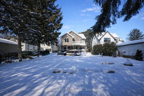 Photo 15 at 53 Metcalfe Street, Aurora Village, Aurora