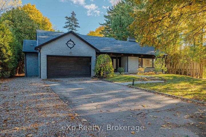 Photo 1 at 877 Kingsway Drive, LaSalle, Burlington