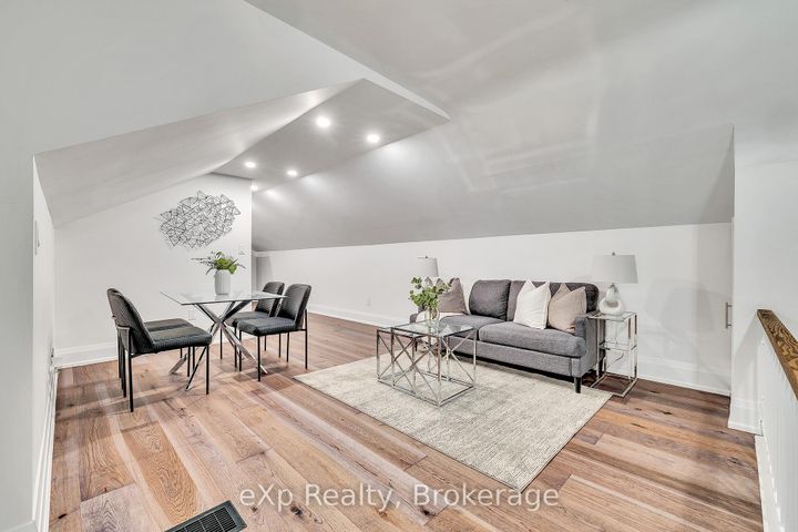 Photo 25 at 877 Kingsway Drive, LaSalle, Burlington