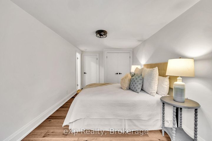 Photo 28 at 877 Kingsway Drive, LaSalle, Burlington