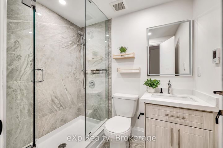 Photo 29 at 877 Kingsway Drive, LaSalle, Burlington