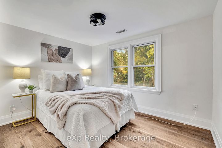 Photo 30 at 877 Kingsway Drive, LaSalle, Burlington