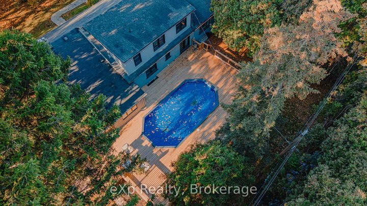 Photo 46 at 877 Kingsway Drive, LaSalle, Burlington