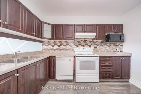 Photo 9 at 901 - 236 Albion Road, Old Rexdale, Toronto