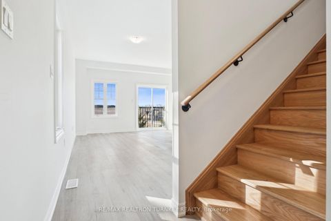 Photo 8 at 15 Ravenscraig Place, Cookstown, Innisfil