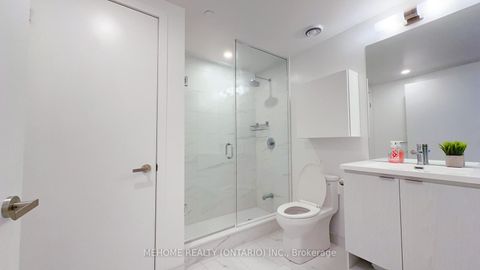 Photo 10 at 6210 - 55 Cooper Street S, Waterfront Communities C8, Toronto