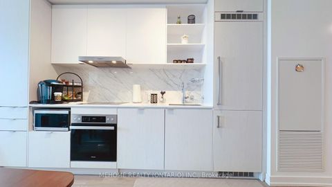 Photo 18 at 6210 - 55 Cooper Street S, Waterfront Communities C8, Toronto