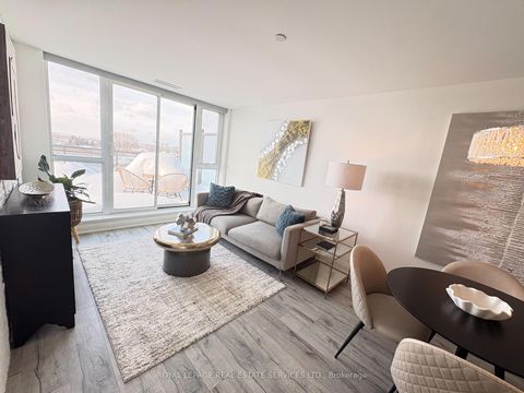 Photo 2 at 408 - 16 Mcadam Avenue, Glen Park, Toronto