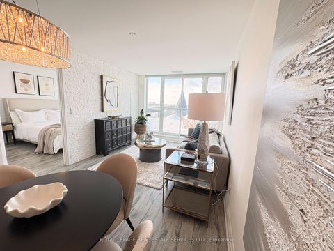 Photo 10 at 408 - 16 Mcadam Avenue, Glen Park, Toronto