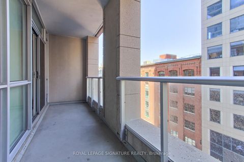 Photo 29 at 618 - 199 Richmond Street W, Waterfront Communities C1, Toronto