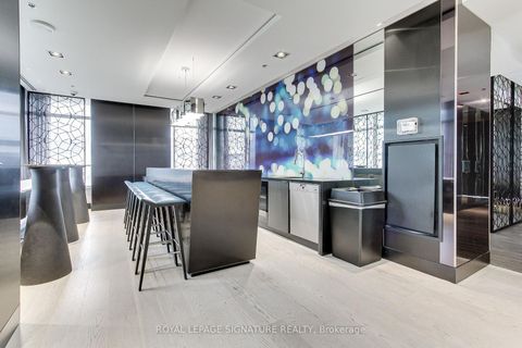 Photo 36 at 618 - 199 Richmond Street W, Waterfront Communities C1, Toronto