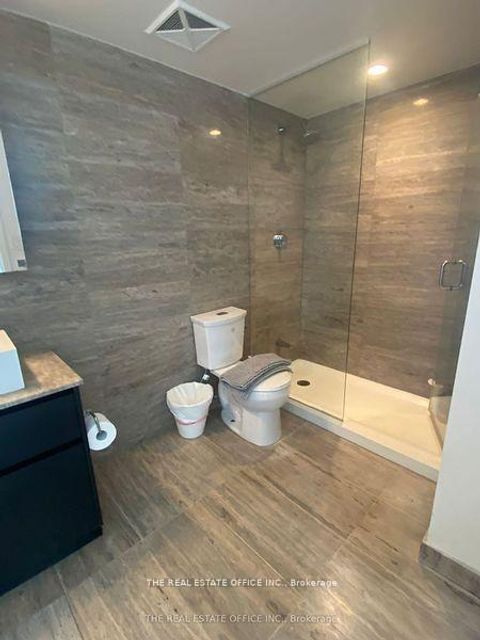 Photo 7 at G09 - 112 Fort York Boulevard, Waterfront Communities C1, Toronto