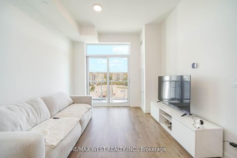 Photo 1 at 1101 - 50 Upper Mall Way, Brownridge, Vaughan