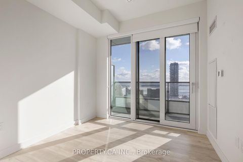 Photo 9 at 2609 - 70 Princess Street, Moss Park, Toronto