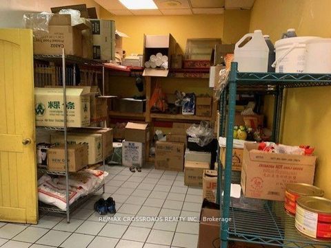 Photo 3 at 234 - 700 Lawrence Avenue W, Glen Park, Toronto