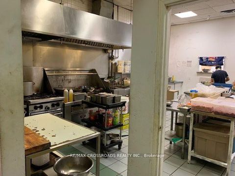 Photo 5 at 234 - 700 Lawrence Avenue W, Glen Park, Toronto