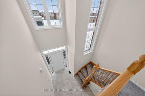 Photo 17 at 8 Grieve Street, Sutton & Jackson's Point, Georgina