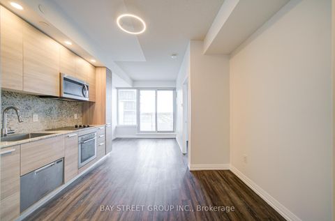 Photo 3 at 1509 - 75 Canterbury Place, Willowdale West, Toronto