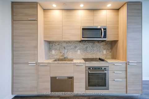 Photo 4 at 1509 - 75 Canterbury Place, Willowdale West, Toronto