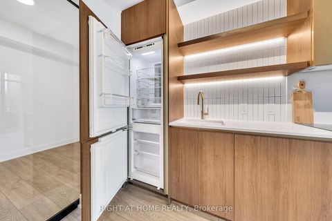 Photo 12 at 403 - 1285 Queen Street E, Coxwell, Toronto