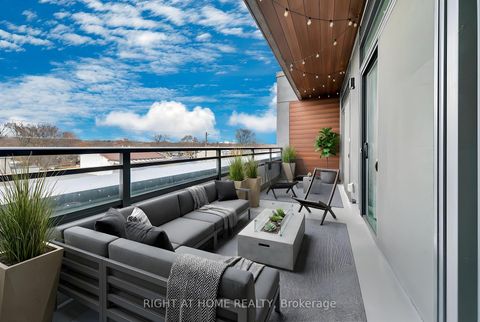 Photo 13 at 403 - 1285 Queen Street E, Coxwell, Toronto