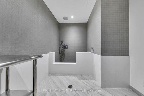 Photo 21 at 403 - 1285 Queen Street E, Coxwell, Toronto