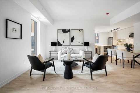 Photo 6 at 3 - 170 Clonmore Avenue, Cliffside, Toronto