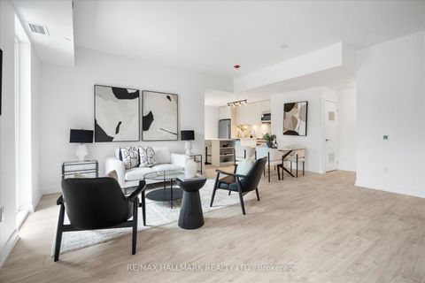 Photo 7 at 3 - 170 Clonmore Avenue, Cliffside, Toronto