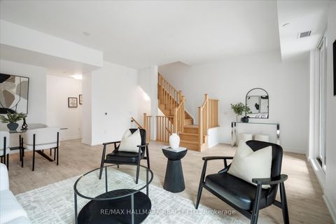 Photo 8 at 3 - 170 Clonmore Avenue, Cliffside, Toronto