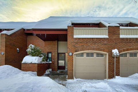 Photo 3 at 64 Flaming Roseway, Willowdale East, Toronto