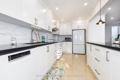 Photo 12 at 64 Flaming Roseway, Willowdale East, Toronto