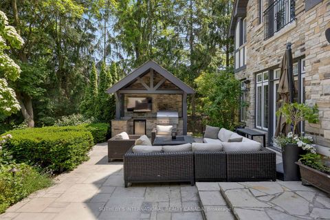 Photo 9 at 67 Kingsway Crescent, Kingsway South, Toronto