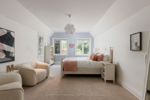 Photo 30 at 67 Kingsway Crescent, Kingsway South, Toronto