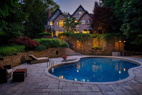 Photo 46 at 67 Kingsway Crescent, Kingsway South, Toronto