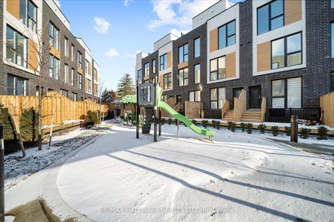 Photo 2 at 9 - 180 Clonmore Avenue, Cliffside, Toronto