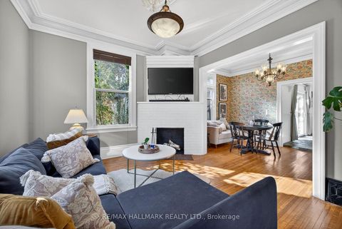 Photo 8 at 84 Wellington Street E, Wellington, Barrie