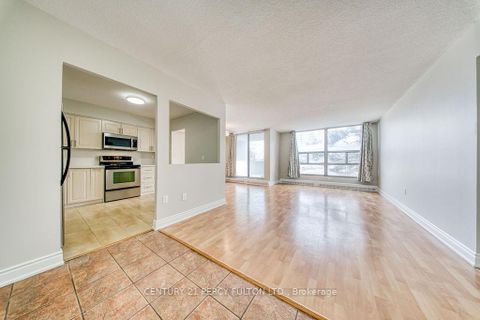 Photo 6 at 205 - 1705 Mccowan Road, Malvern West, Toronto