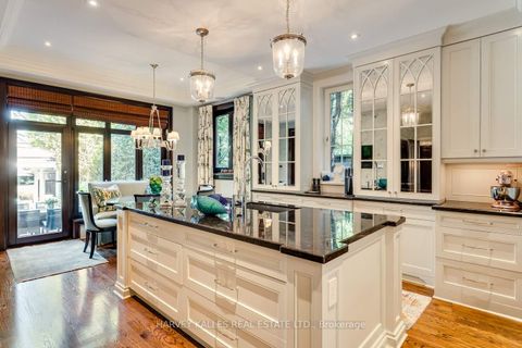 Photo 14 at 92 South Drive, Moore Park, Toronto