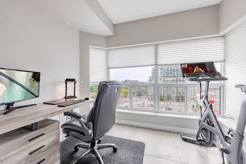 Photo 18 at 1029 - 600 Queens Quay W, Waterfront Communities C1, Toronto